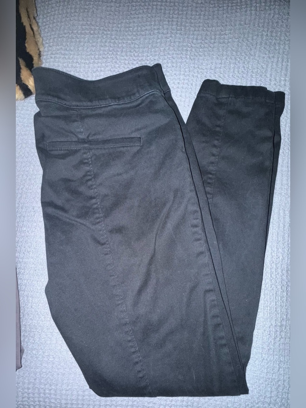 LOFT Black Ankle Crop Pants